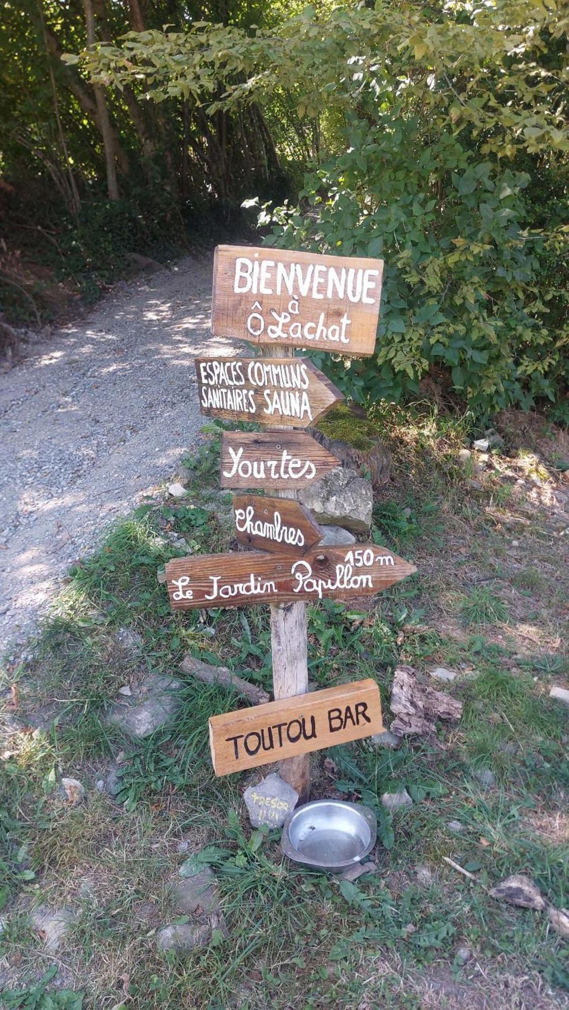 Yourtes Olachat Proche Annecy Faverges Zewnętrze zdjęcie
